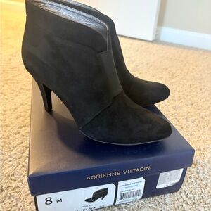 Adrienne Vittadini Elegant Black Heeled Boots
